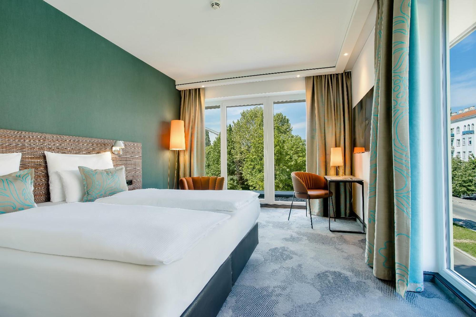 Hotel One Wien-prater 3*